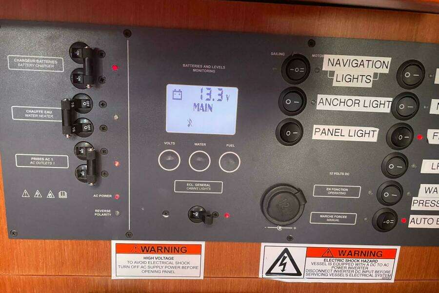 37ft Beneteau Yacht For Sale