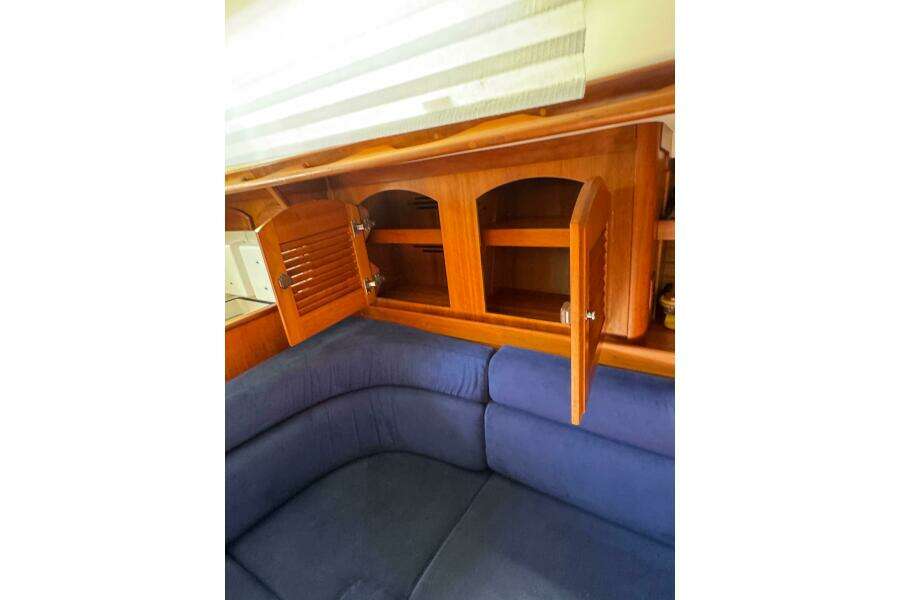Lady Slipper 38ft Sabre Yacht For Sale