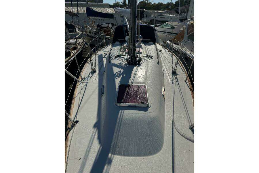 Lady Slipper 38ft Sabre Yacht For Sale