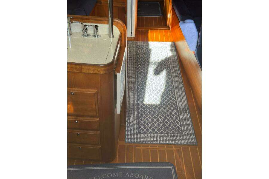 Lady Slipper 38ft Sabre Yacht For Sale