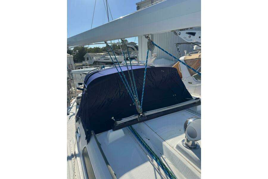 Lady Slipper 38ft Sabre Yacht For Sale