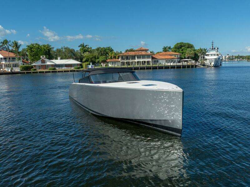 L O U  55ft VanDutch Yacht For Sale