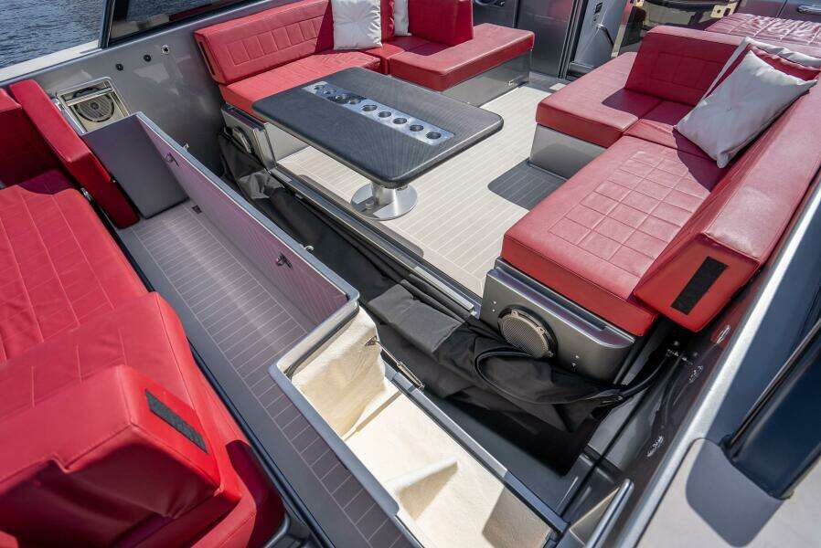 L O U  55ft VanDutch Yacht For Sale