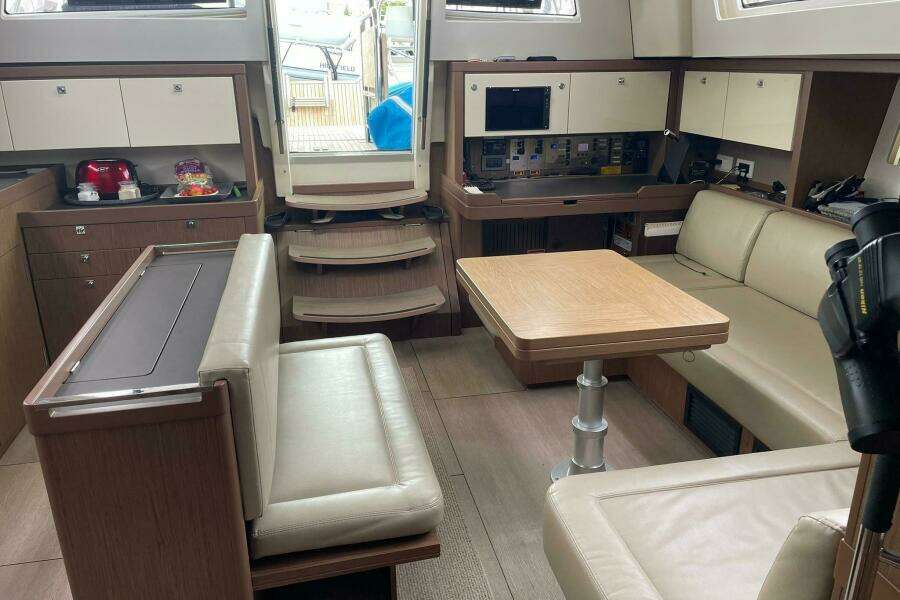 GENKA 58ft Beneteau Yacht For Sale