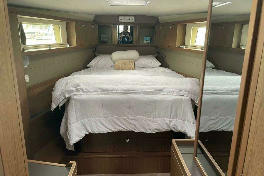 GENKA 58ft Beneteau Yacht For Sale