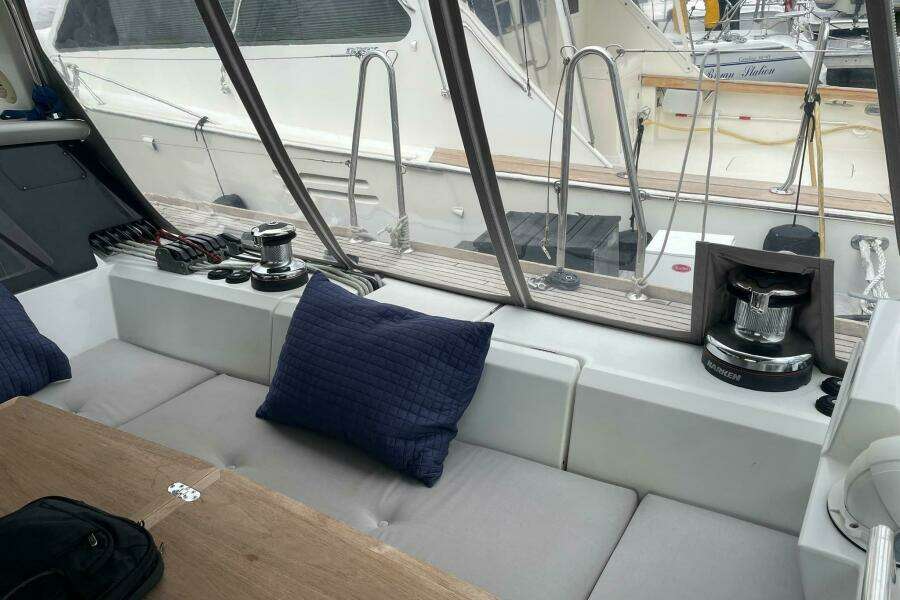 GENKA 58ft Beneteau Yacht For Sale