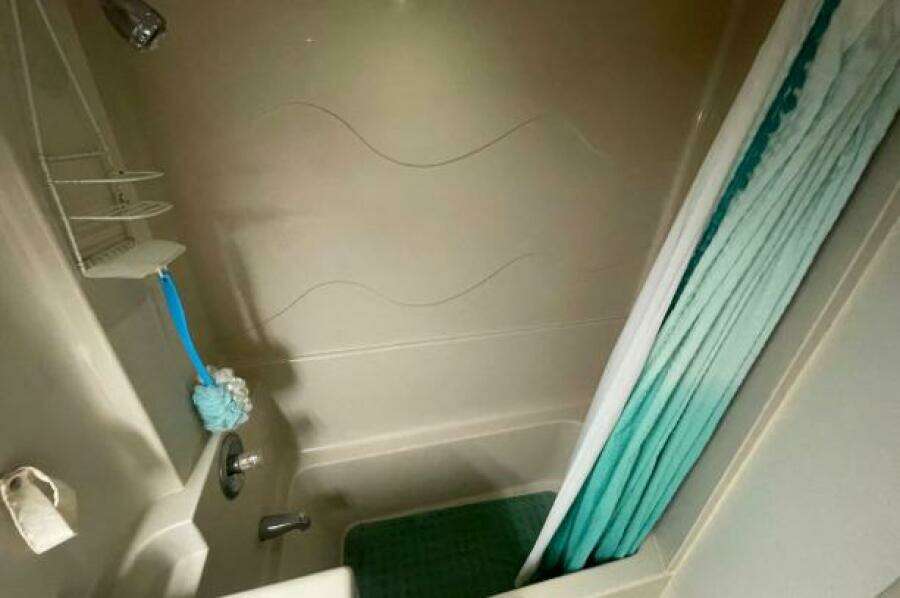 PICTURE THIS 36ft Cruisers Yachts Yacht For Sale PICTURE THIS 36ft Cruisers Yachts Yacht For Sale