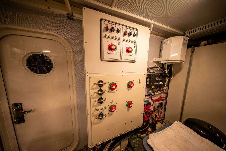 Lady Gem 70ft Marquis Yacht For Sale