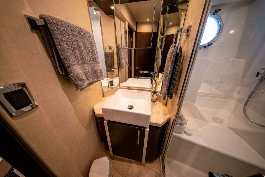 Lady Gem 70ft Marquis Yacht For Sale