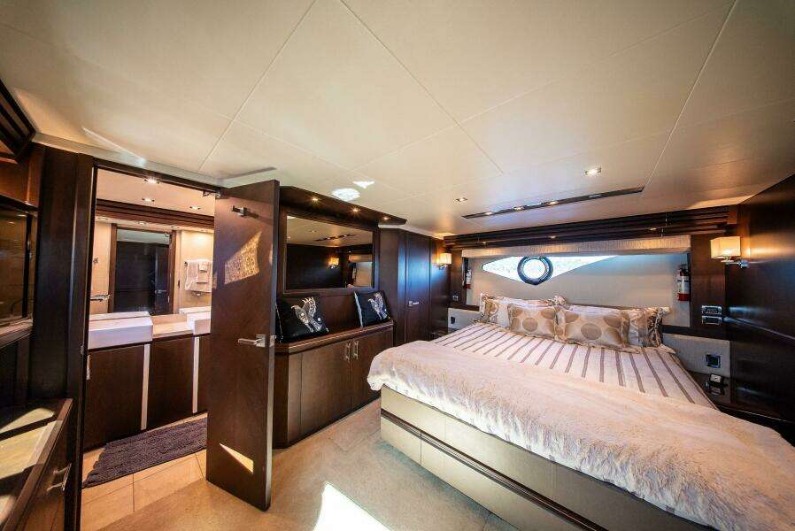 Lady Gem 70ft Marquis Yacht For Sale