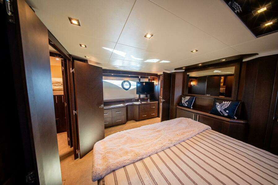 Lady Gem 70ft Marquis Yacht For Sale