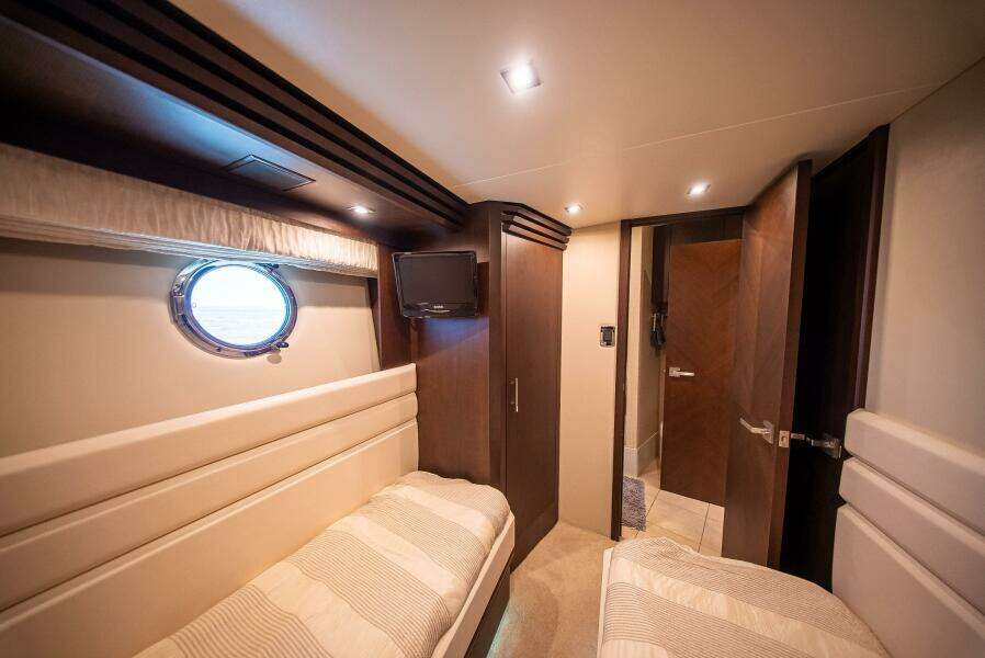 Lady Gem 70ft Marquis Yacht For Sale