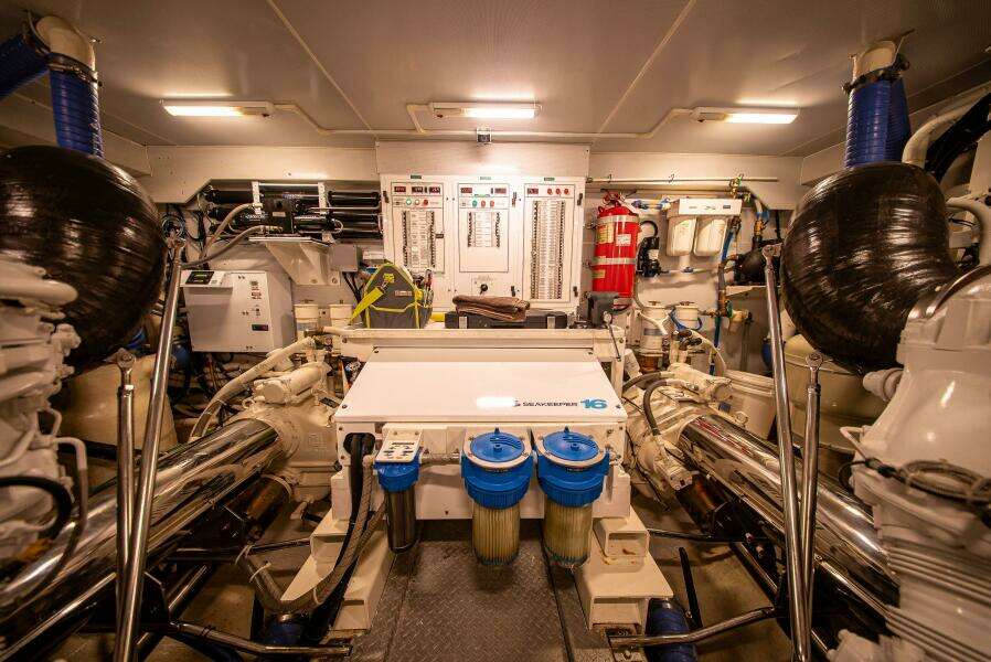 Lady Gem 70ft Marquis Yacht For Sale