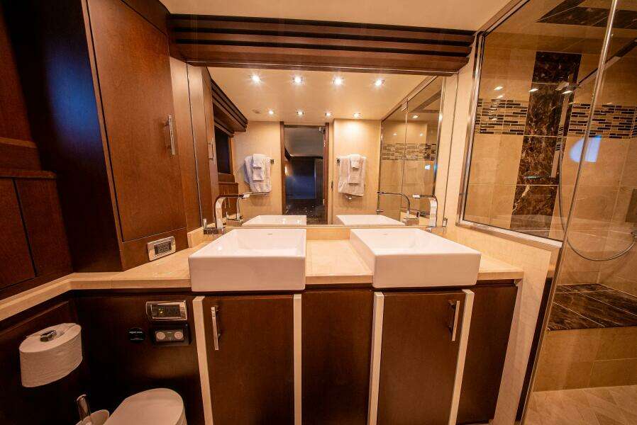 Lady Gem 70ft Marquis Yacht For Sale