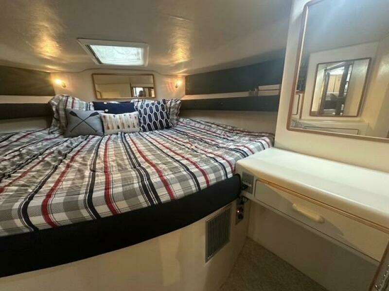 19th Hole 38ft Sea Ray Yacht For Sale