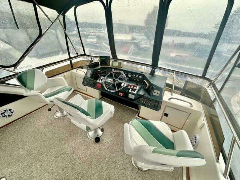 19th Hole 38ft Sea Ray Yacht For Sale