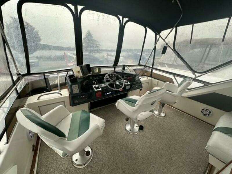 19th Hole 38ft Sea Ray Yacht For Sale