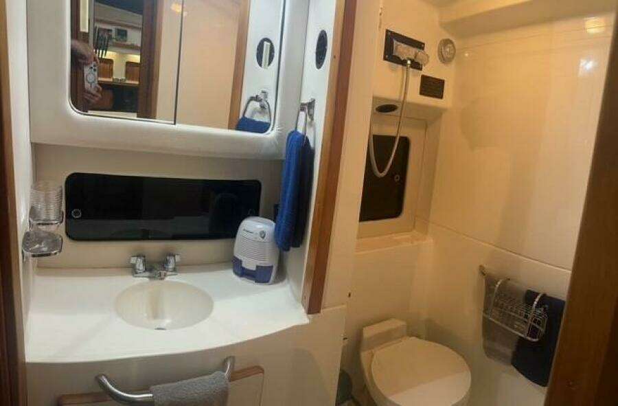 19th Hole 38ft Sea Ray Yacht For Sale