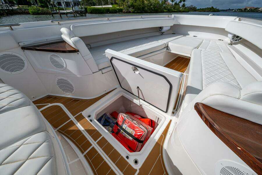 JUST BILLS 53ft HCB Yacht For Sale