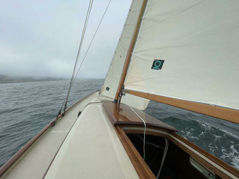 Jewel 32ft Kettenburg Yacht For Sale