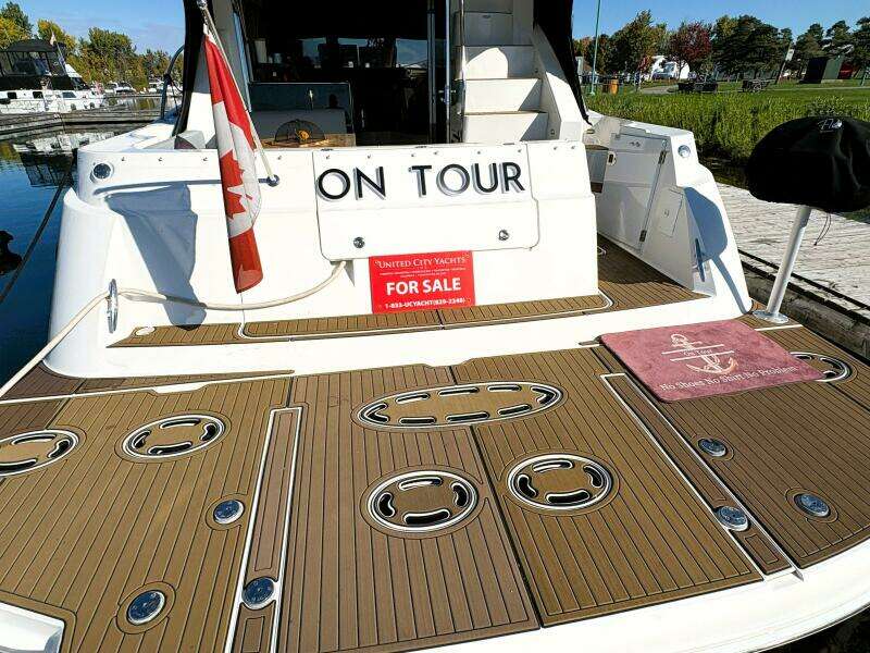 ON TOUR 47ft Sea Ray Yacht For Sale