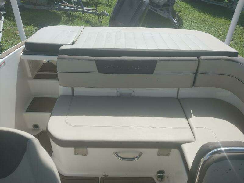 20ft Bayliner Yacht For Sale
