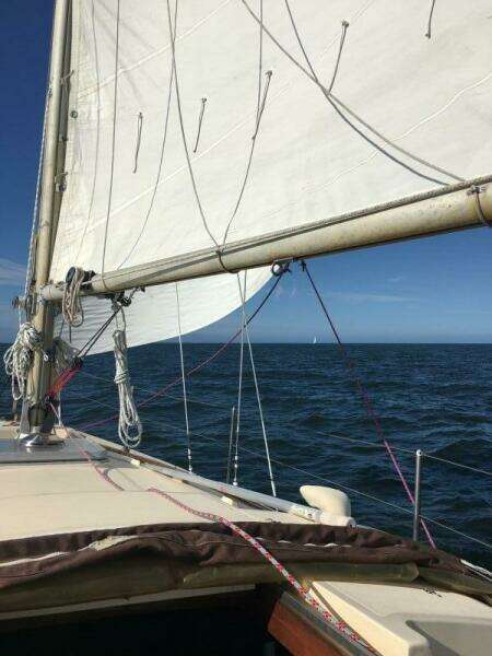 Sandoval 31ft Camper  amp  Nicholsons Yacht For Sale