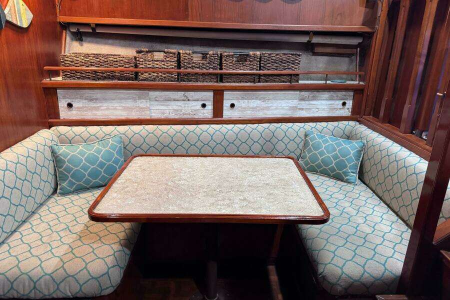 Haven 37ft Egg Harbor Yacht For Sale