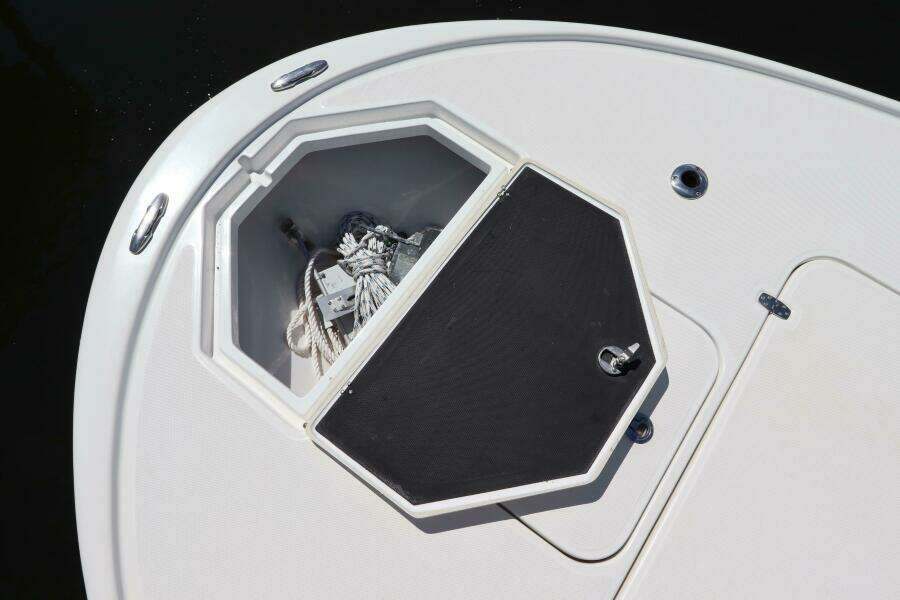 24ft Canyon Bay Yacht For Sale
