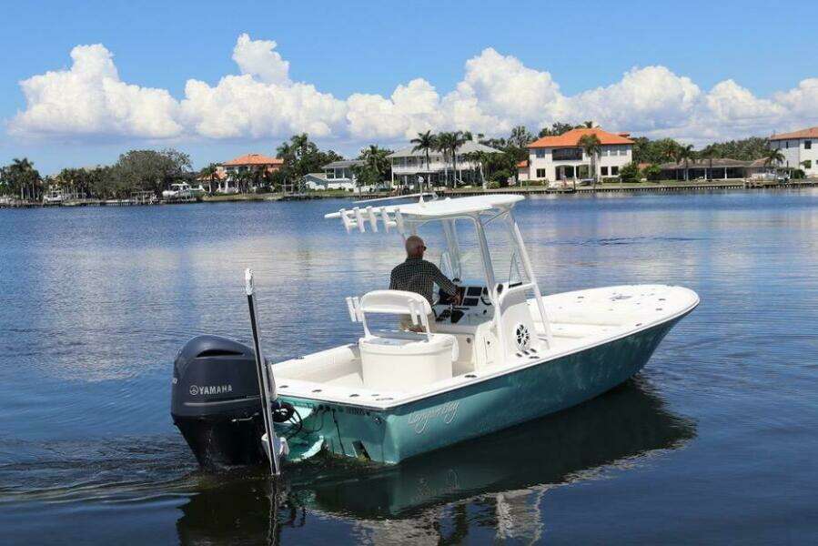 24ft Canyon Bay Yacht For Sale