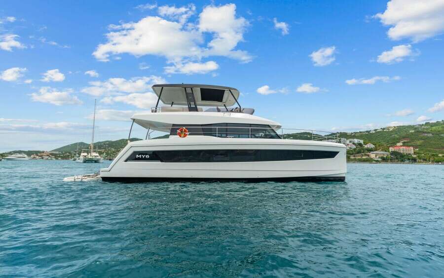 Mona Lisa 45ft Fountaine Pajot Yacht For Sale