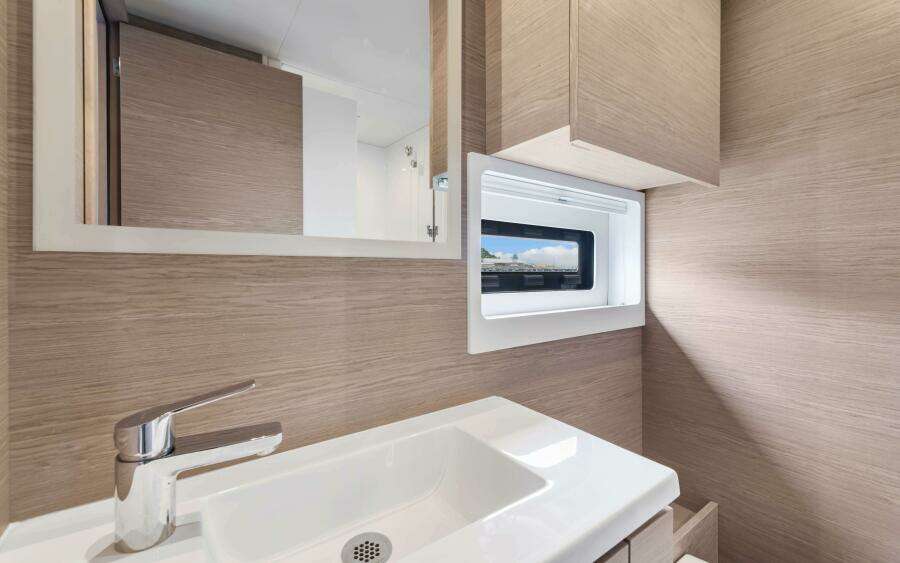 Mona Lisa 45ft Fountaine Pajot Yacht For Sale