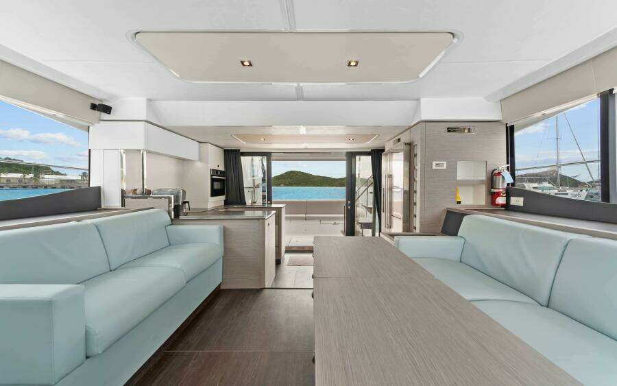 Mona Lisa 45ft Fountaine Pajot Yacht For Sale