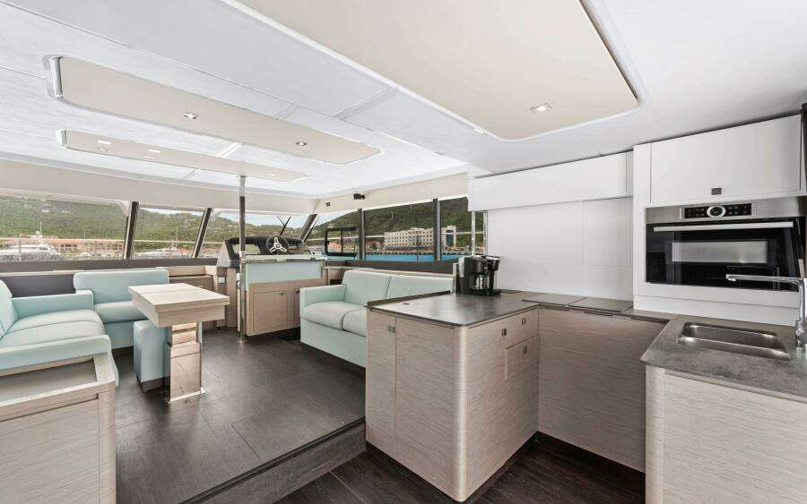 Mona Lisa 45ft Fountaine Pajot Yacht For Sale