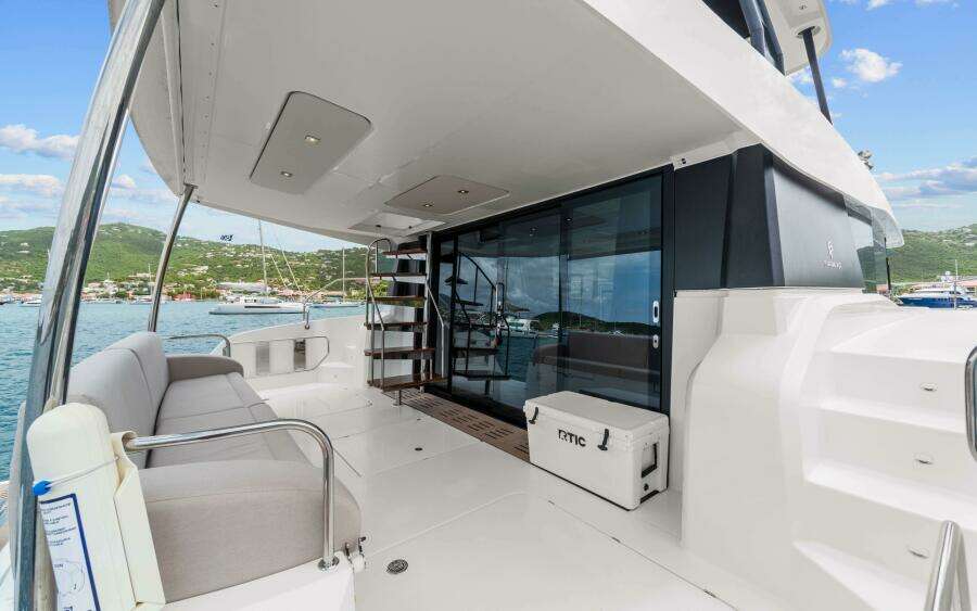 Mona Lisa 45ft Fountaine Pajot Yacht For Sale