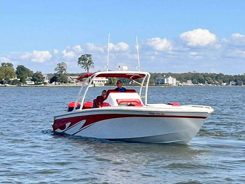 CAT 5 36ft Avanti Yacht For Sale