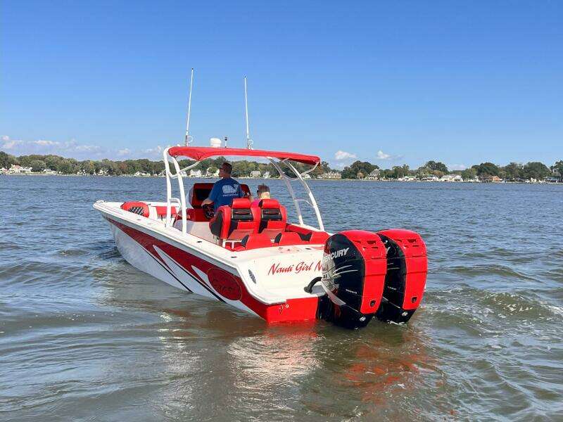 CAT 5 36ft Avanti Yacht For Sale