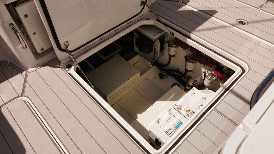 REEL COWBOY 42ft HCB Yacht For Sale