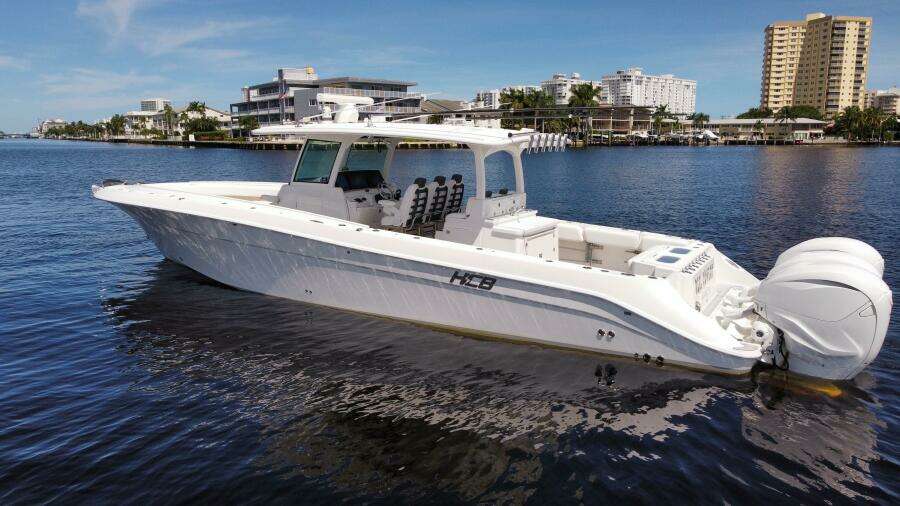 REEL COWBOY 42ft HCB Yacht For Sale