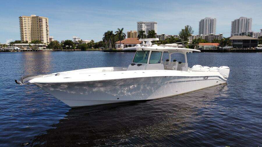 REEL COWBOY 42ft HCB Yacht For Sale