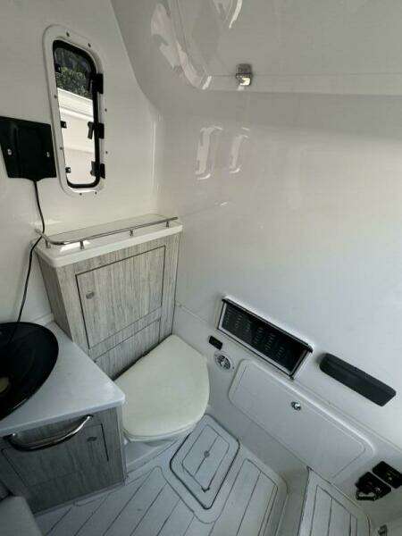 REEL COWBOY 42ft HCB Yacht For Sale