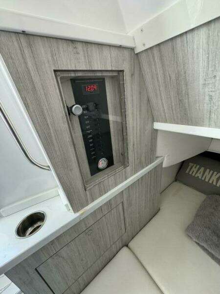 REEL COWBOY 42ft HCB Yacht For Sale