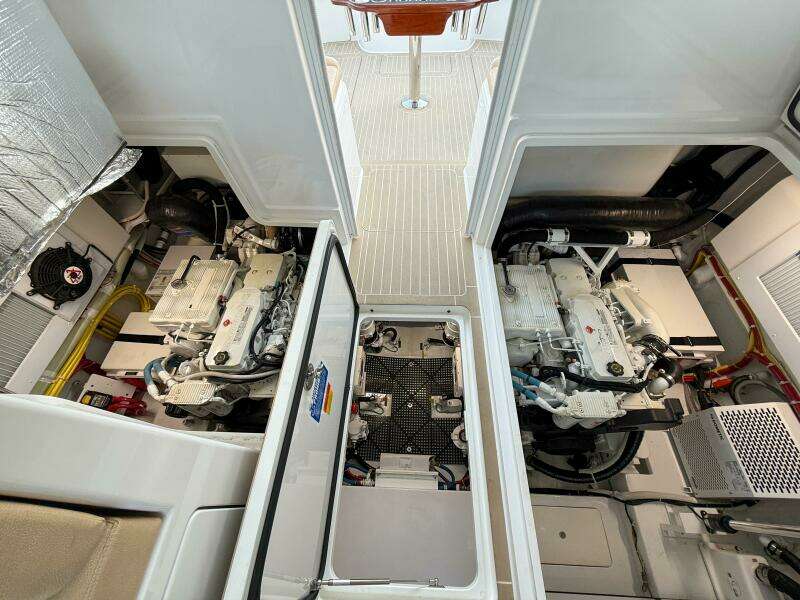 Bandit 38ft Viking Yacht For Sale