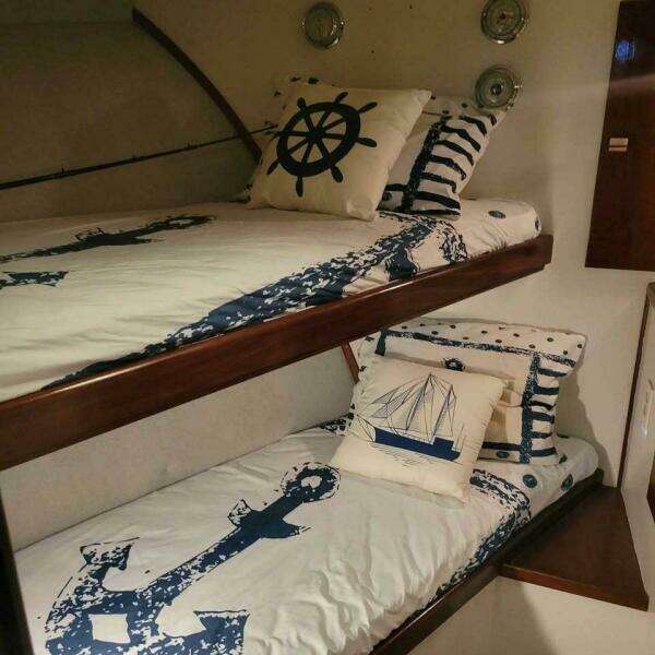 Sea Girl 53ft Hatteras Yacht For Sale