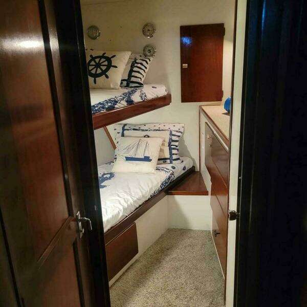 Sea Girl 53ft Hatteras Yacht For Sale