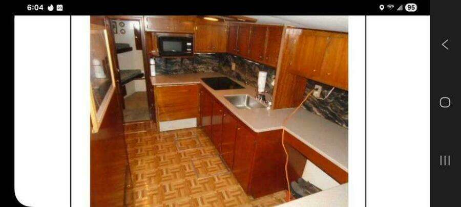 Sea Girl 53ft Hatteras Yacht For Sale