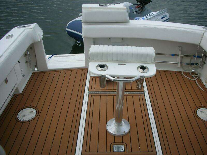 Rip Rap 27ft Phoenix Yacht For Sale