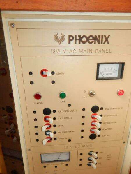 Rip Rap 27ft Phoenix Yacht For Sale