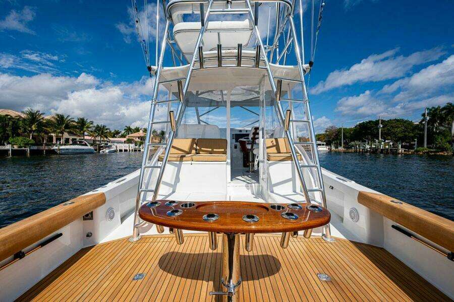 DOUBLE DOWN 43ft Release Yacht For Sale