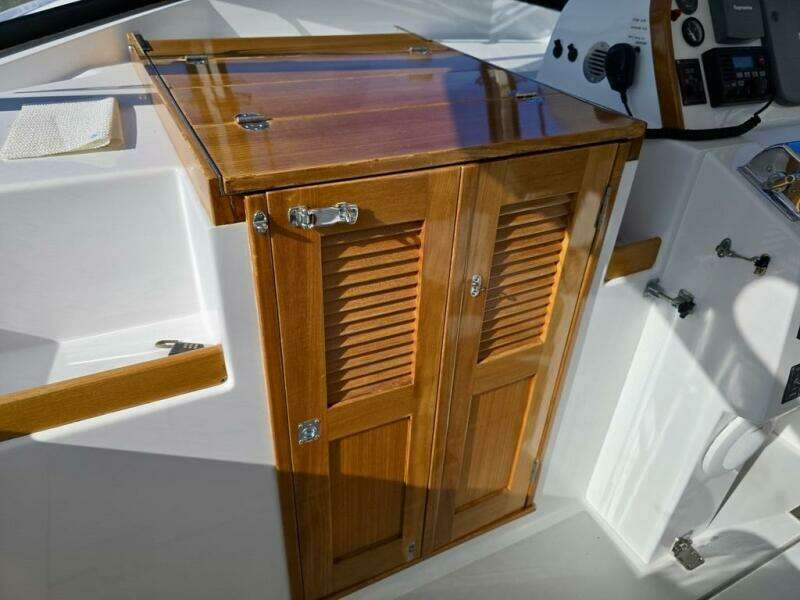 MAESTRO 38ft Lyman Morse Yacht For Sale